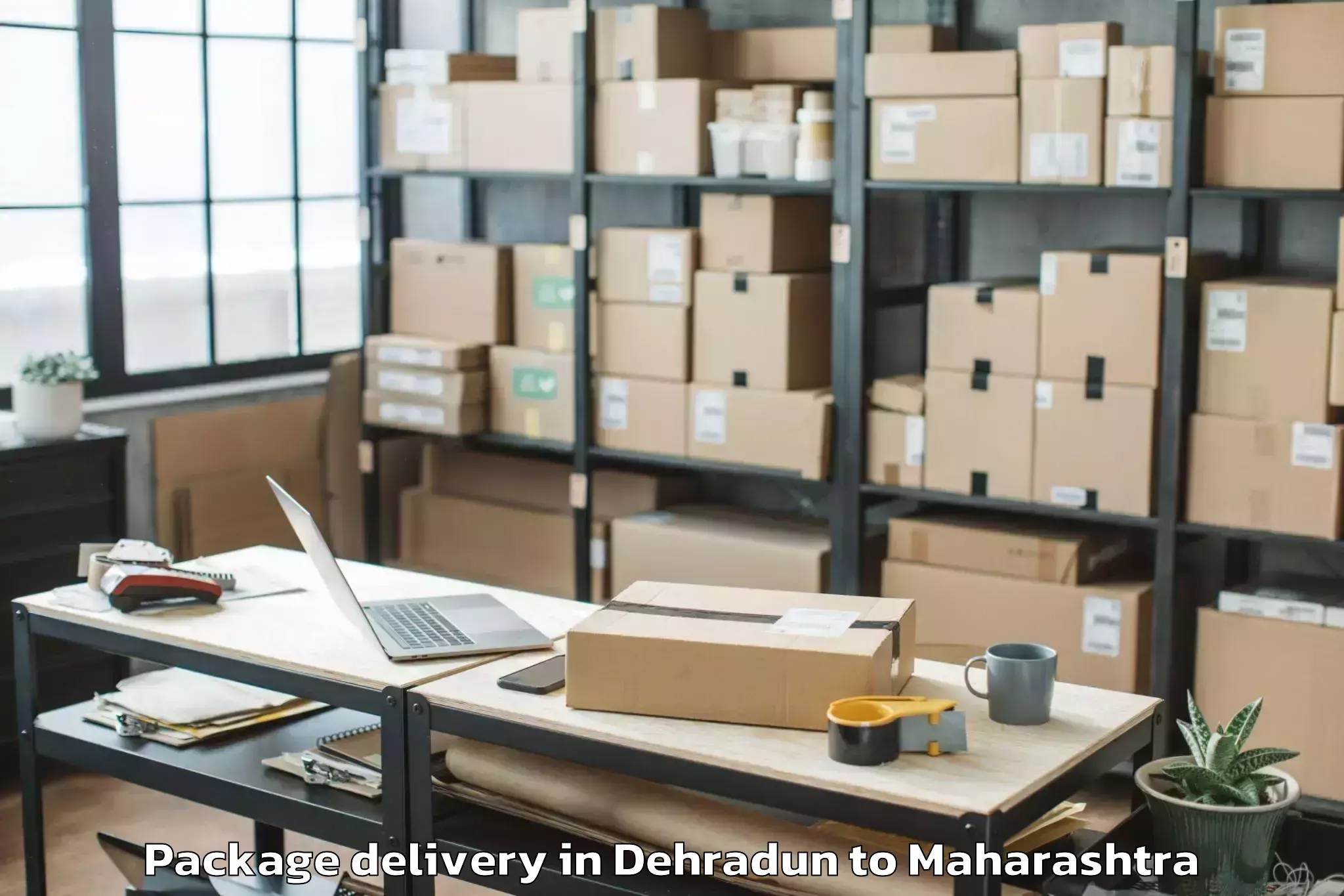 Easy Dehradun to Kurkheda Package Delivery Booking